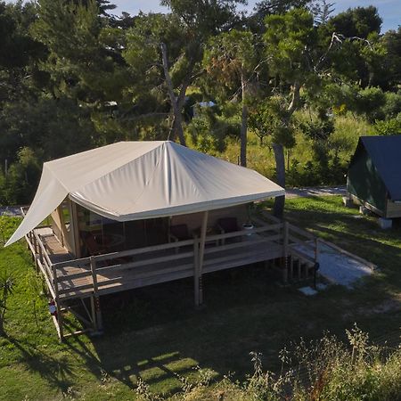 Suite Glamping Vicino Al Mare بيومبينوا المظهر الخارجي الصورة