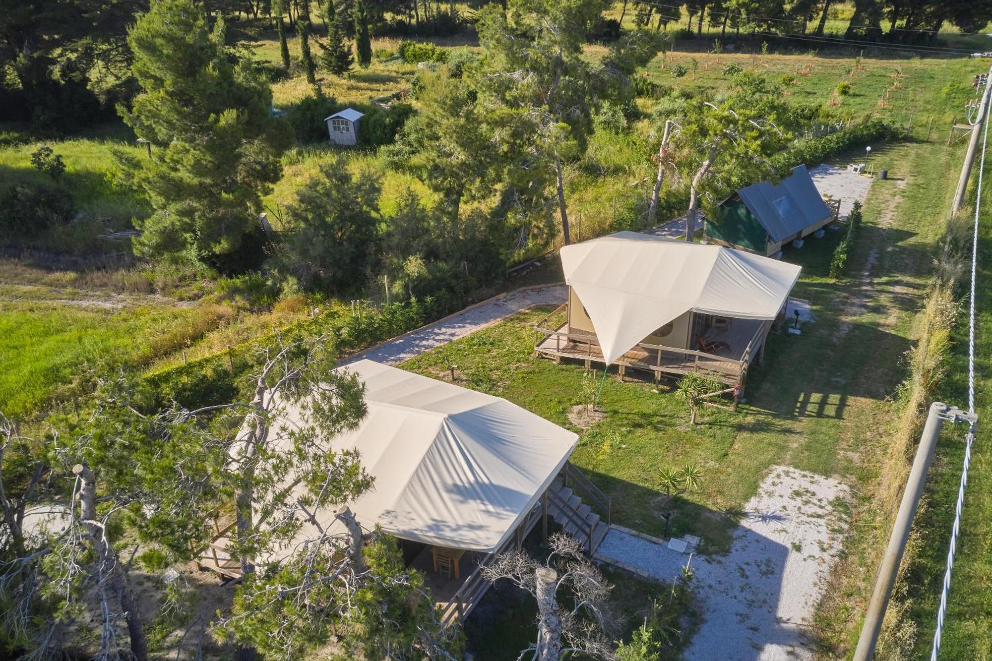 Suite Glamping Vicino Al Mare بيومبينوا المظهر الخارجي الصورة