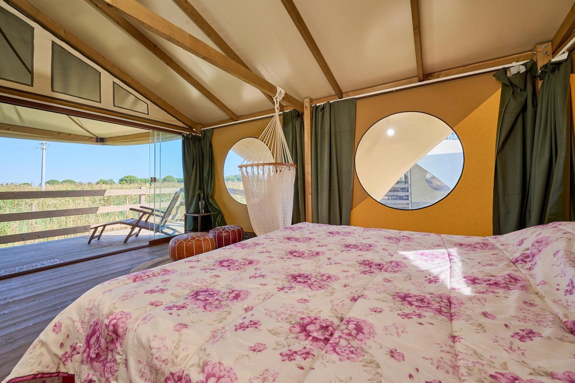 Suite Glamping Vicino Al Mare بيومبينوا المظهر الخارجي الصورة