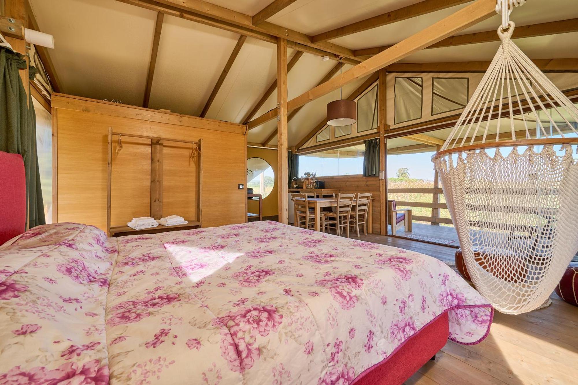 Suite Glamping Vicino Al Mare بيومبينوا المظهر الخارجي الصورة